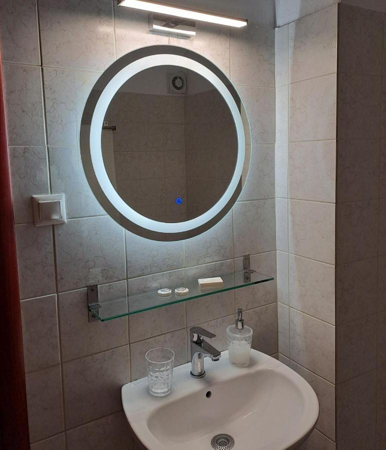 Nautica Bay Apartments كيراموتي الغرفة الصورة